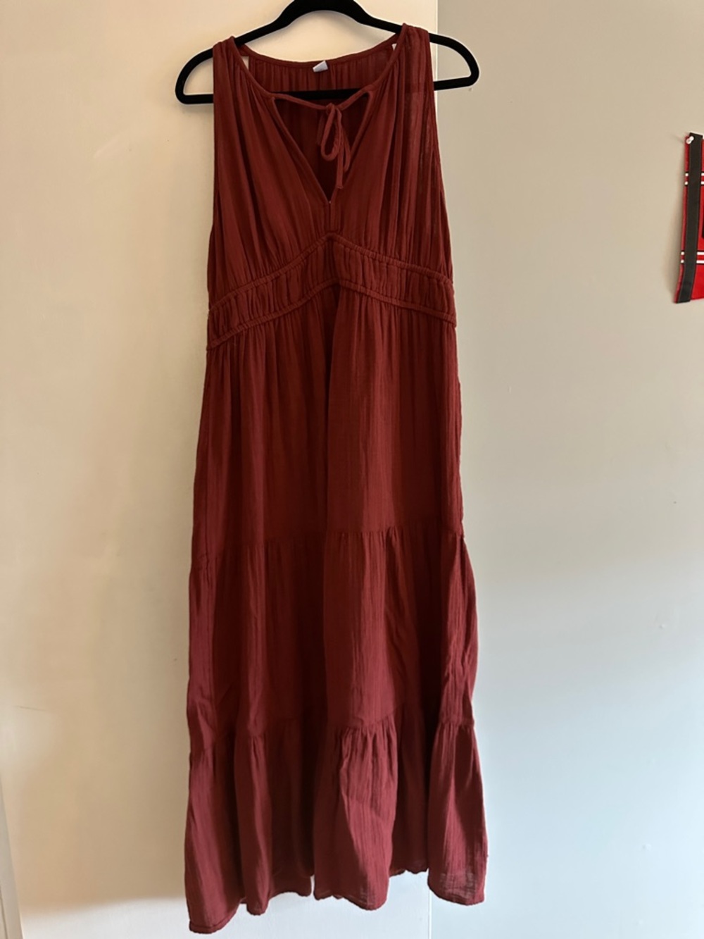 Old Navy Sleeveless Tiered Maxi Dress in Rust